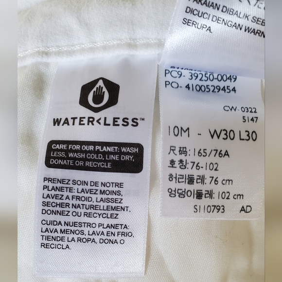 Levi's Womens Classic Straight Denim Jeans NWOT - Picture 7 of 7